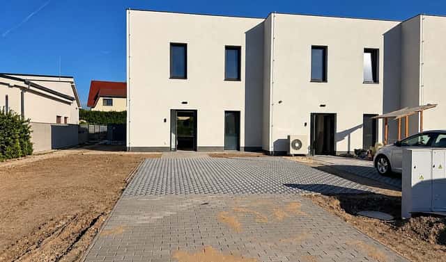 Prodej domu 147 m² s pozemkem 437 m², Syrovická, Rajhrad, okres Brno-venkov