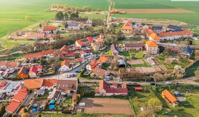 Prodej domu 133 m² s pozemkem 1 126 m², Zlonice – Břešťany, okres Kladno