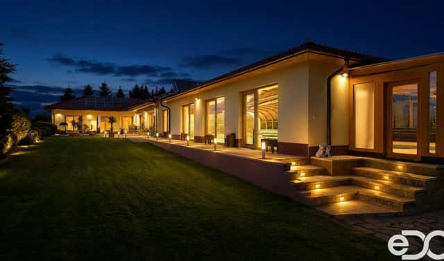 Prodej domu 410 m² s pozemkem 2 816 m², Květov, okres Písek