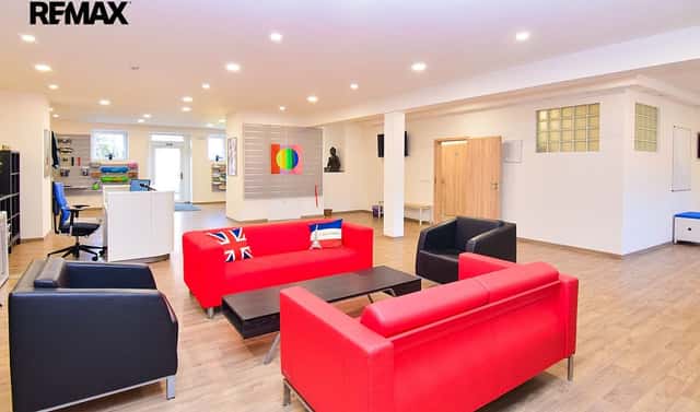 Pronájem obchodních prostor 380 m², Na Návsi, Úhonice, okres Praha-západ