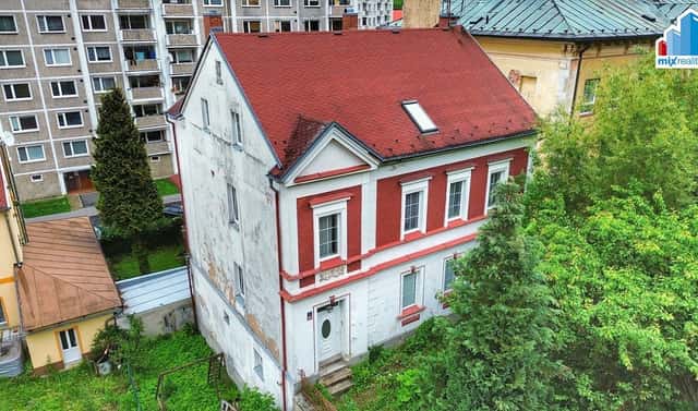 Prodej domu 304 m² s pozemkem 365 m², Kpt. Jaroše, Kraslice, okres Sokolov
