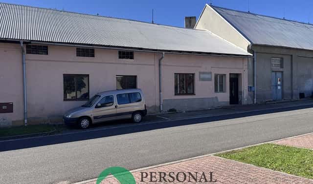 Pronájem skladovacích prostor 172 m², Sadová, Chlumec nad Cidlinou – Chlumec nad Cidlinou IV, okres Hradec Králové