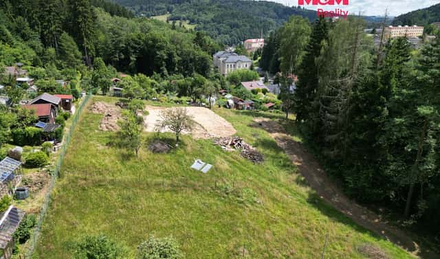 Prodej stavebního pozemku 1 525 m², Tanvald, okres Jablonec nad Nisou