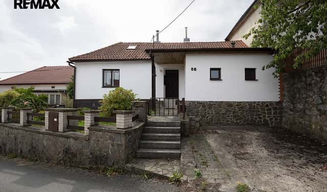 Prodej domu 88 m² s pozemkem 238 m², Rozstání, okres Prostějov