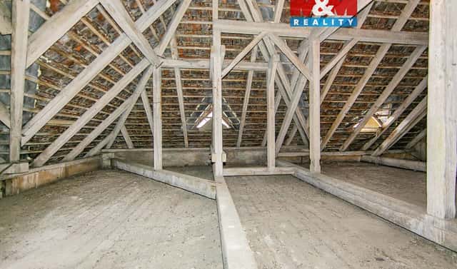 Prodej půdního prostoru, 124 m2, Plzeň, ul. Němejcova, Němejcova, Plzeň – Jižní Předměstí, okres Plzeň-město