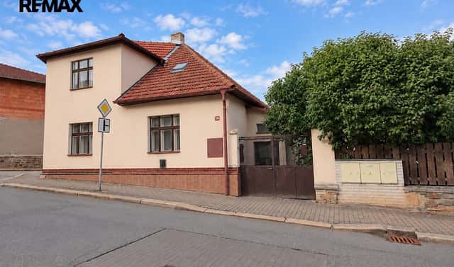 Prodej domu 135 m² s pozemkem 316 m², Rosolova, Pelhřimov