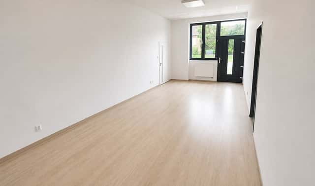 Pronájem obchodních prostor 27 m², Syrovice, okres Brno-venkov