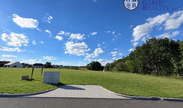 Prodej stavebního pozemku 962 m², Sezimovo Ústí, okres Tábor