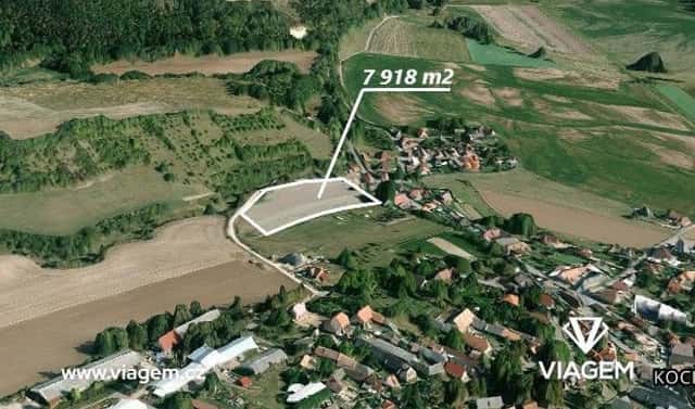 Prodej pole 7 918 m², Kochánky, okres Mladá Boleslav