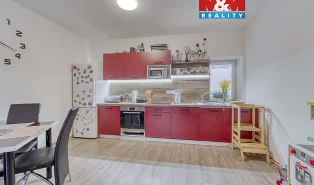 Prodej bytu 3+kk 65 m², Dlouhá, Chrást, okres Plzeň-město