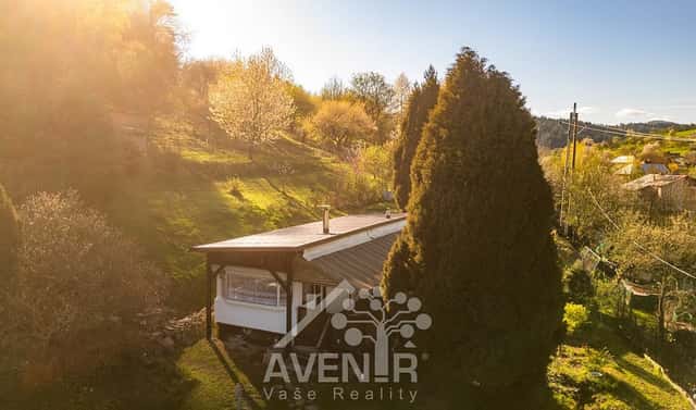 Prodej stavebního pozemku 1 674 m², Kašava, okres Zlín