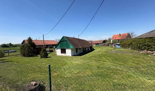 Prodej stavebního pozemku 1 598 m², Nový Bydžov – Zábědov, okres Hradec Králové