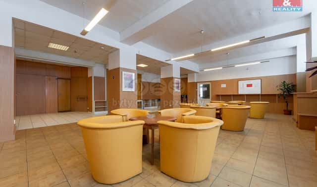 Prodej výrobních prostor 1 873 m², Rovná, okres Sokolov