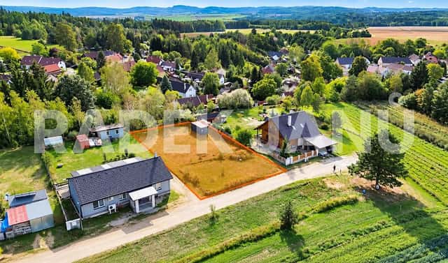 Prodej stavebního pozemku 1 032 m², Olešná, okres Písek