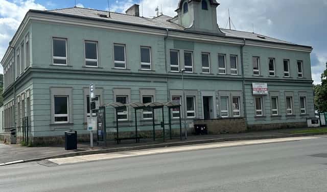 Pronájem kanceláře 300 m², Západní, Karlovy Vary