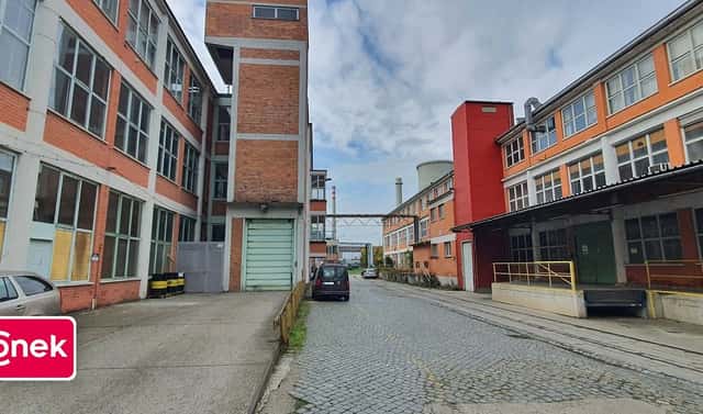 Pronájem výrobních prostor 1 600 m², Hlavničkovo nábřeží, Zlín