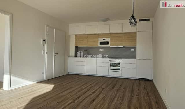 Prodej bytu 2+kk 70 m², Ke křížku, Kladno – Dubí