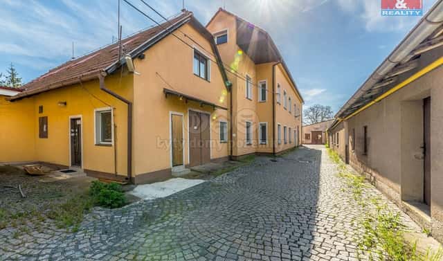 Prodej výrobních prostor 1 350 m², K Labi, Kostelec nad Labem – Jiřice, okres Mělník