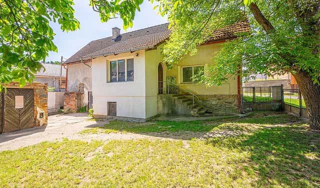 Prodej domu 187 m² s pozemkem 505 m², Divišov – Lbosín, okres Benešov