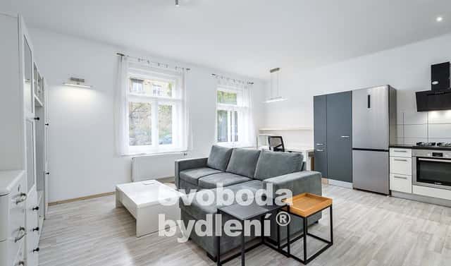 Pronájem bytu 2+kk 51 m², U Blaženky, Praha 5 – Smíchov