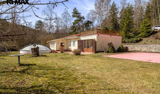 Prodej chaty/chalupy 120 m² s pozemkem 1 381 m², Žlutice – Verušice, okres Karlovy Vary