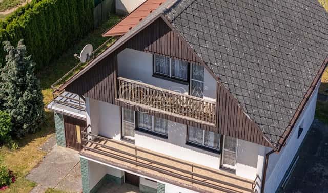 Prodej domu 189 m² s pozemkem 872 m², Chorušice, okres Mělník