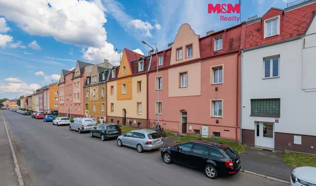 Prodej nájemního domu, činžáku 384 m², 1. máje, Karlovy Vary – Dvory