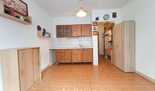 Pronájem bytu 1+kk 20 m², Kostnická, Chomutov