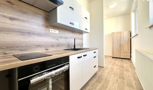 Pronájem bytu 1+1 31 m², Rejskova, Olomouc – Hodolany