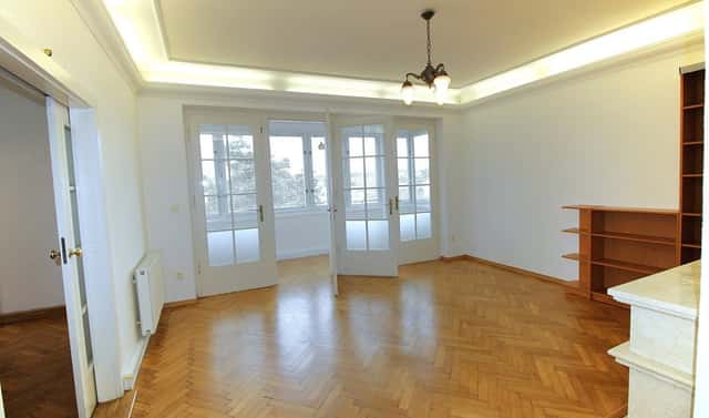 Pronájem bytu 3+1 85 m², U první baterie, Praha 6 – Střešovice
