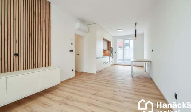 Pronájem bytu 2+kk 54 m², Hálkova, Olomouc – Hodolany