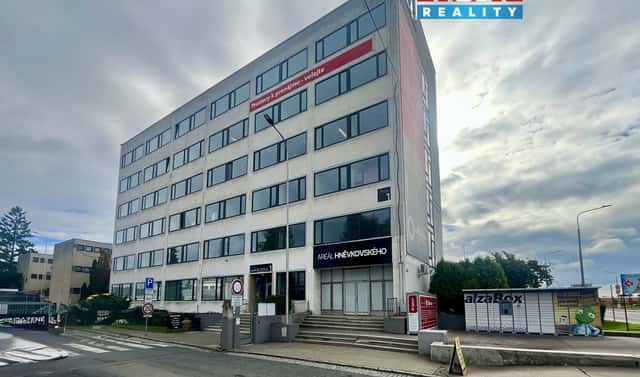 Pronájem kanceláře 109 m², Hněvkovského, Brno – Komárov, okres Brno-město