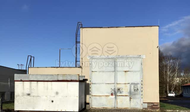 Pronájem skladovacích prostor 179 m², Postoloprtská, Louny