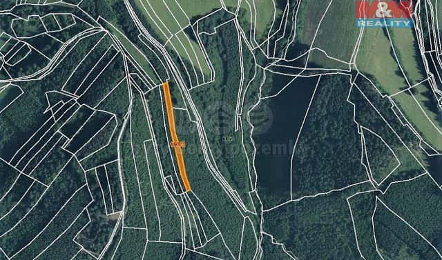 Prodej lesa 1 591 m², Lhota u Vsetína, okres Vsetín