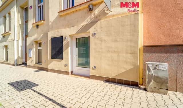 Pronájem obchodních prostor 109 m², Radyňská, Plzeň – Východní Předměstí, okres Plzeň-město