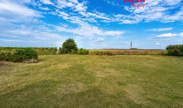 Prodej stavebního pozemku 1 050 m², Čilec, okres Nymburk