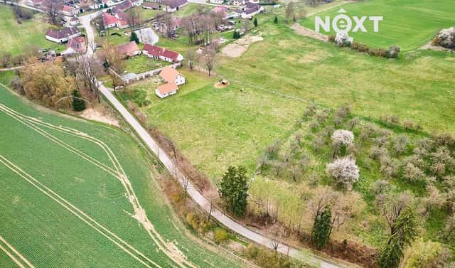 Prodej stavebního pozemku 6 532 m², Předslavice, okres Strakonice
