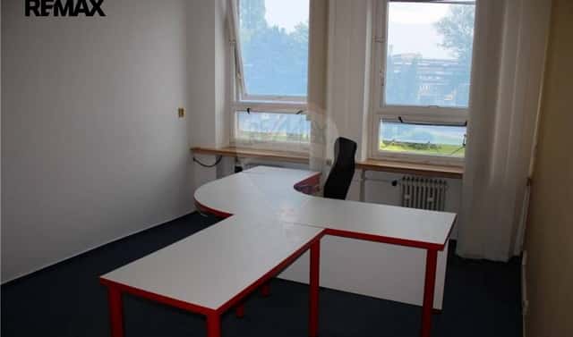 Pronájem kanceláře 19 m², Štramberská, Ostrava – Hulváky, okres Ostrava-město