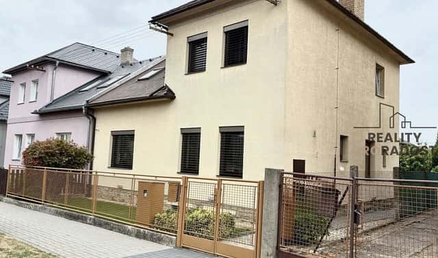 Prodej domu 180 m² s pozemkem 369 m², Tř. Legií, Bystřice pod Hostýnem, okres Kroměříž