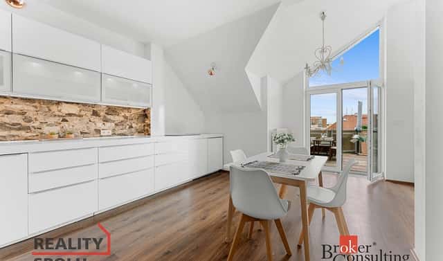 Prodej bytu 3+kk 109 m², Na chmelnici, Praha 3 – Žižkov