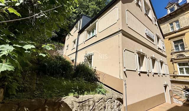 Prodej ubytovacího objektu 351 m², Zámecký vrch, Karlovy Vary