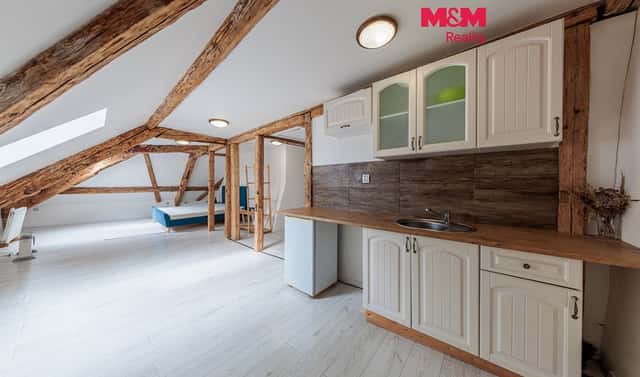 Prodej nájemního domu, činžáku 327 m², Mlýnská, Hroznětín, okres Karlovy Vary