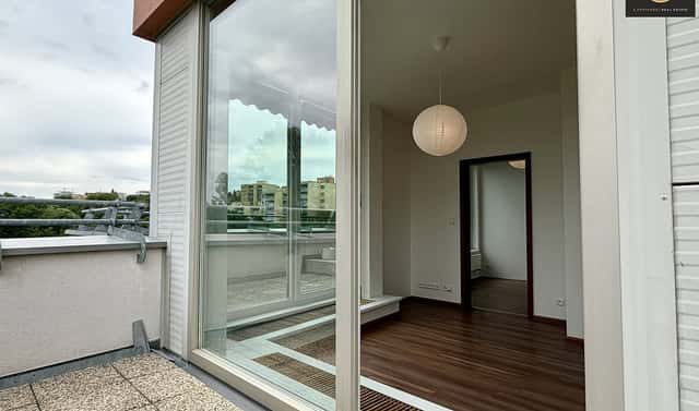 Pronájem bytu 2+kk 40 m², Harlacherova, Praha 10 – Záběhlice