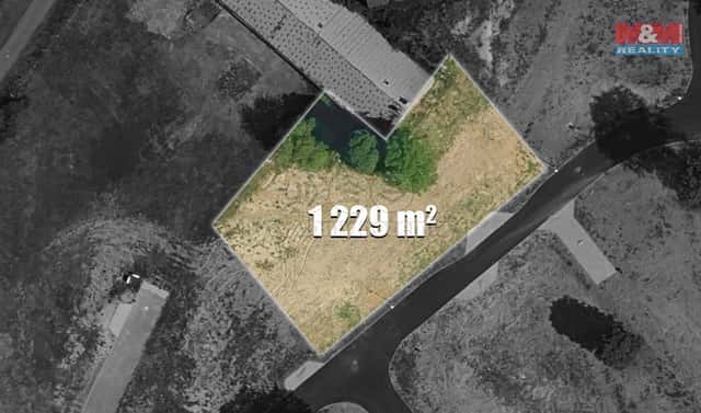 Prodej stavebního pozemku 1 229 m², Podhořany u Ronova, okres Chrudim