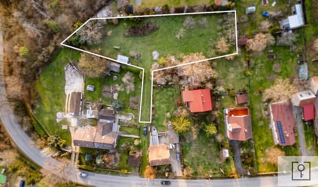 Prodej stavebního pozemku 1 748 m², Králův Dvůr, okres Beroun