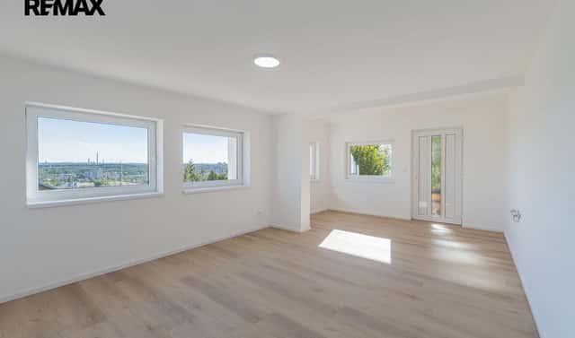 Prodej domu 87 m² s pozemkem 292 m², Kbelská, Praha 9 – Hloubětín