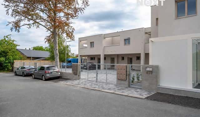Pronájem bytu 1+kk 23 m², Mukařov, okres Praha-východ