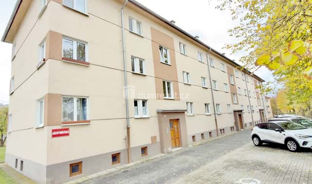 Prodej bytu 2+1 65 m², Jáchymovská, Ostrov, okres Karlovy Vary