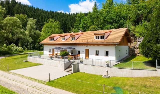 Prodej komerčního objektu (jiného typu) 302 m², Rožmberk nad Vltavou, okres Český Krumlov