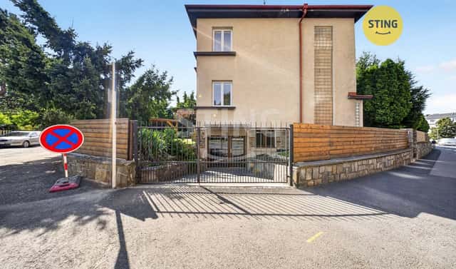 Prodej domu 224 m² s pozemkem 860 m², Hobzíkova, Opava – Předměstí